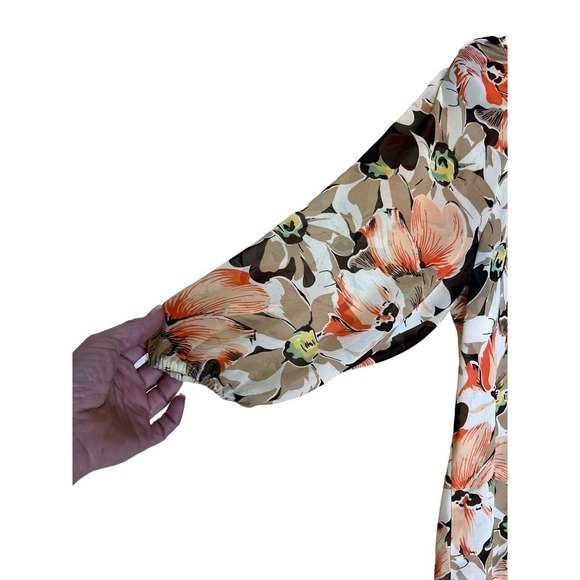 Ann Taylor Loft 100% Cotton, Floral 3/4 Length Sleeve Blouse, Large - Picture 6 of 6